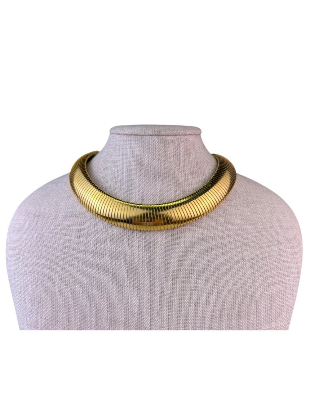 Vintage Gold Tone Flexible Omega Collar Necklace With Fold-Over Clasp